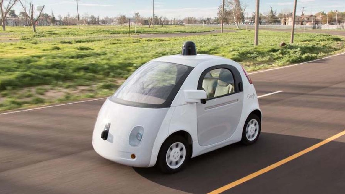 Το πρώτο αυτοκίνητο της Google στους δρόμους (video)