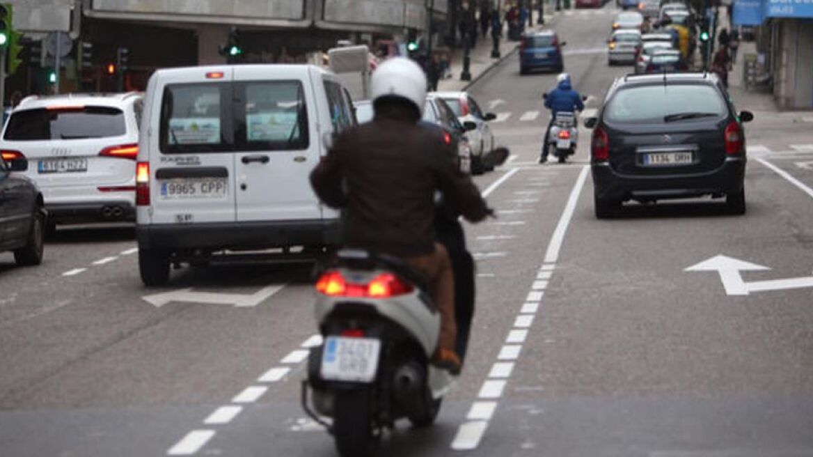 Ερχονται οι λωρίδες κυκλοφορίας για μοτοσυκλέτες