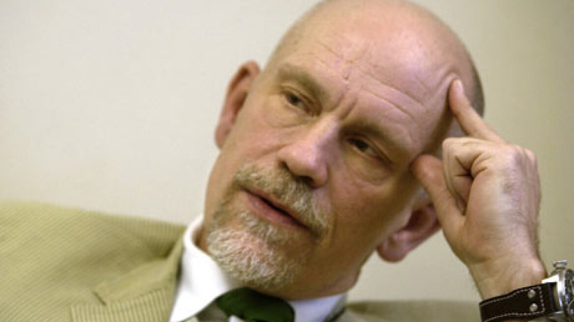  Ο Τζον Μάλκοβιτς κατηγορεί την Le Monde για δυσφήμιση 