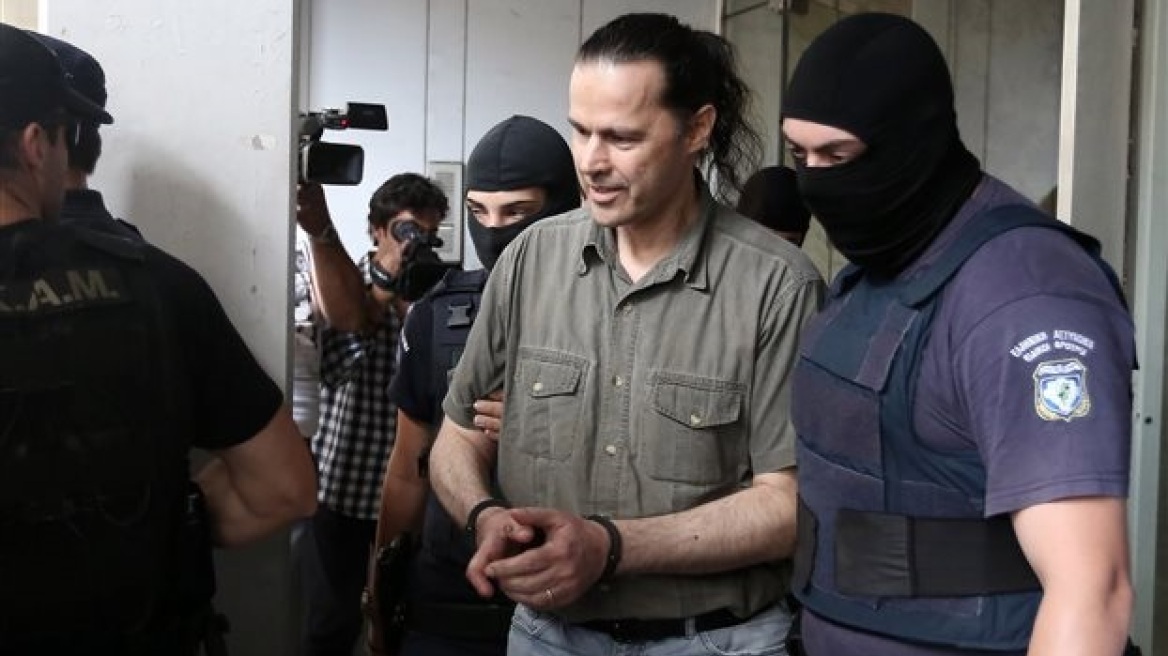 Σάββας Ξηρός: Οι 7 λόγοι για τους οποίους δεν δέχομαι το βραχιολάκι
