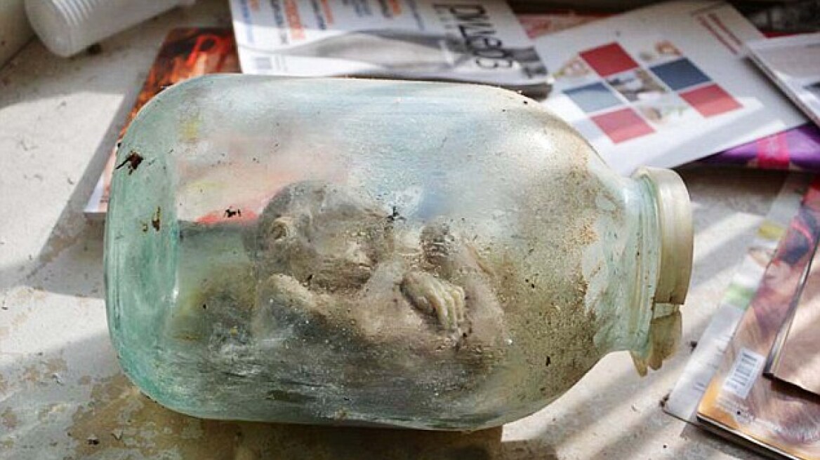 Τρόμος στη Ρωσία: Βρέθηκαν μουμιοποιημένα βρέφη σε γυάλες!