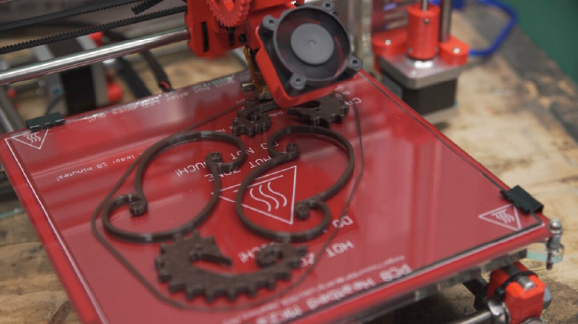 Στους fixers, τυπώνεις ό,τι θες