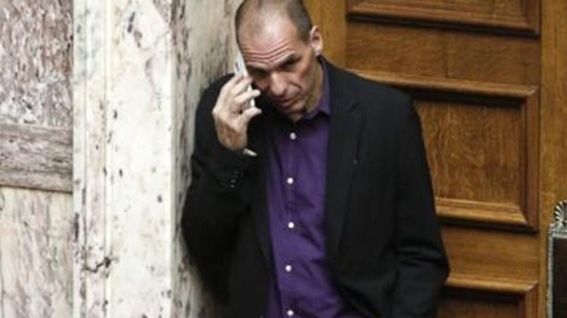 Τηλεφώνημα Γερμανού πρέσβη στον Γιάνη Βαρουφάκη