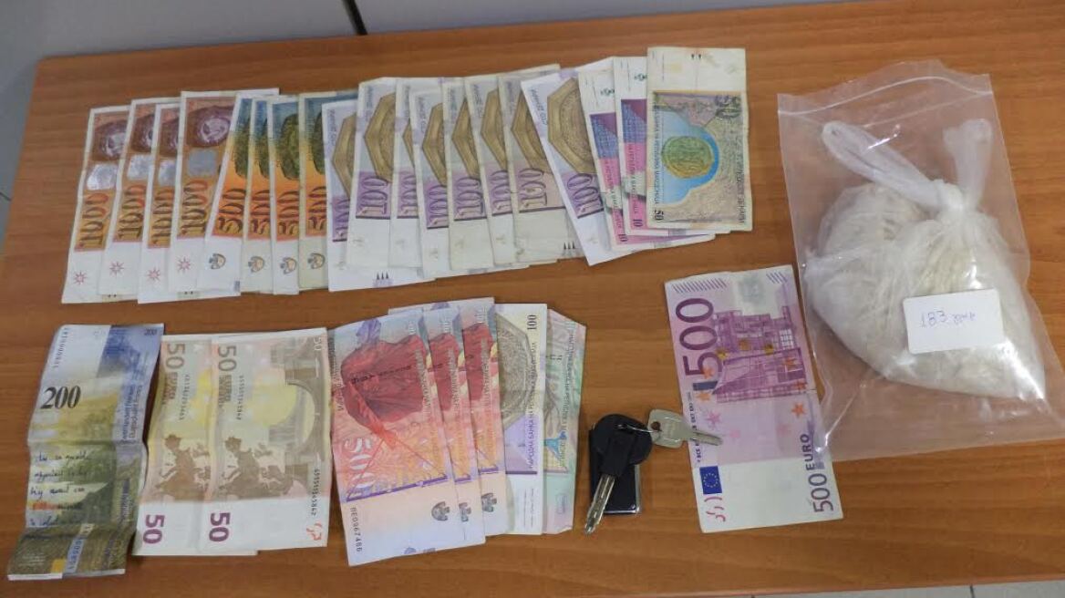 Εφεραν από τα Σκόπια ηρωίνη και πλαστά ευρώ