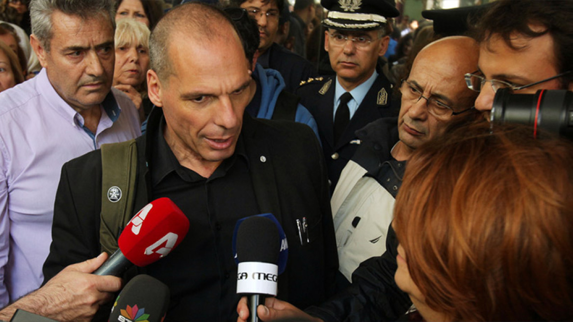 Handeslblatt: Πλησιάζει το «Varoufexit» 