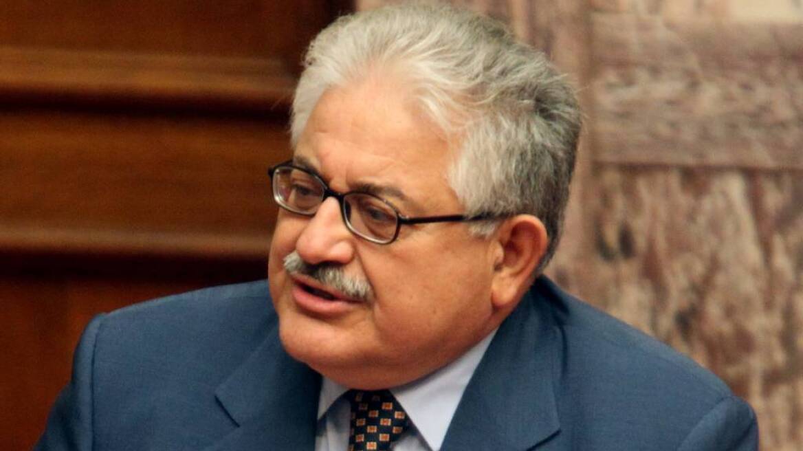 Τζαβάρας: Δικηγόροι εκμεταλλεύονται τα θύματα των γερμανικών θηριωδιών