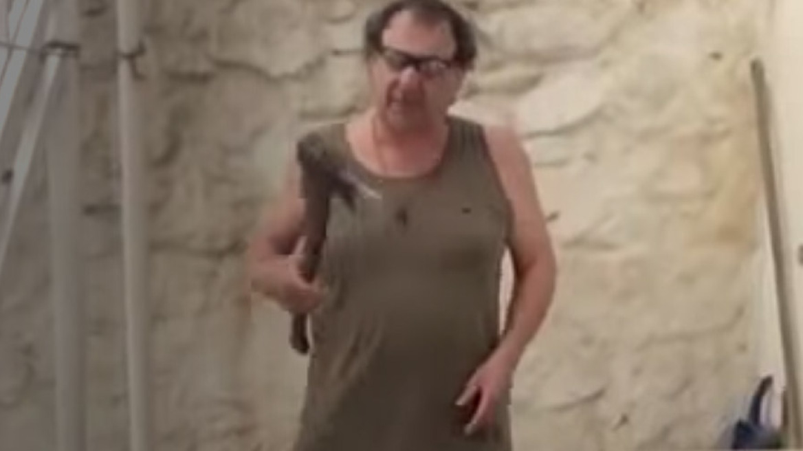 Μήνυση κατά του Σερραίου εξολοθρευτή φιδιών!