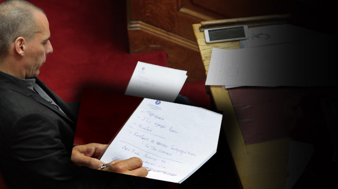 Οι σημειώσεις «πρόδωσαν» τον Βαρουφάκη: Δεν είναι δυνατόν να συνεχίσουμε έτσι