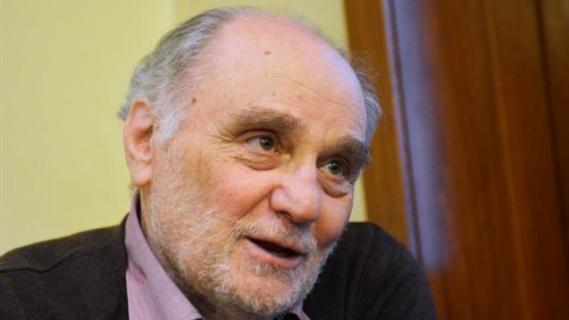 Στέλιος Ράμφος: «Μας κυβερνούν σήμερα ομάδες ψυχοθεραπείας»
