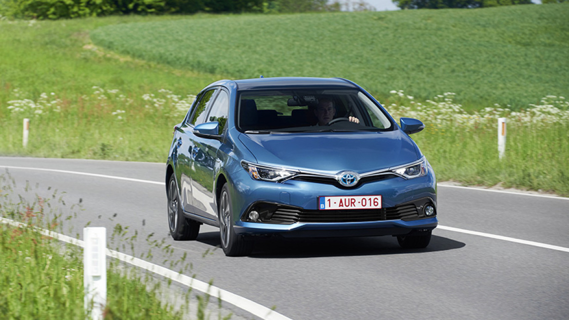 Από 15.340 ευρώ το ανανεωμένο Auris