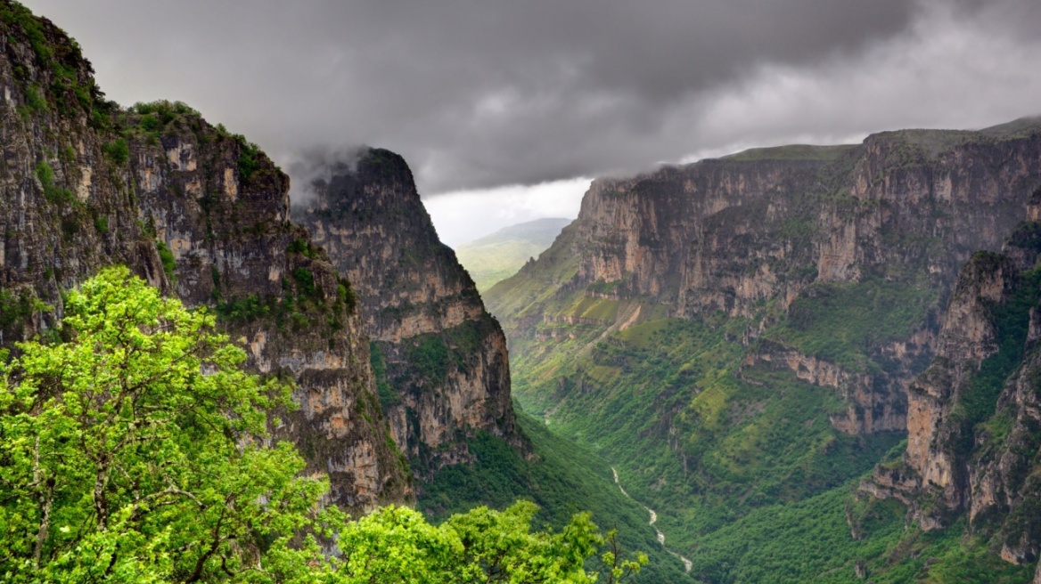 Ο Guardian «ανακαλύπτει» τα Ζαγοροχώρια