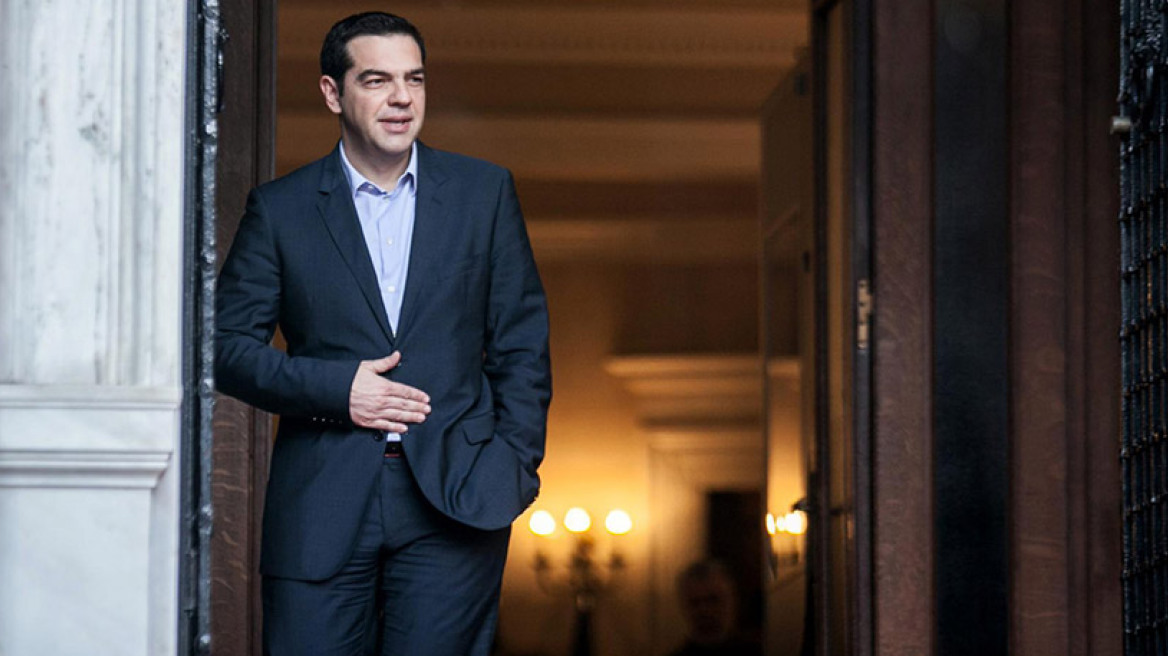 Μαξίμου: Καμία περίπτωση περικοπών σε μισθούς και συντάξεις