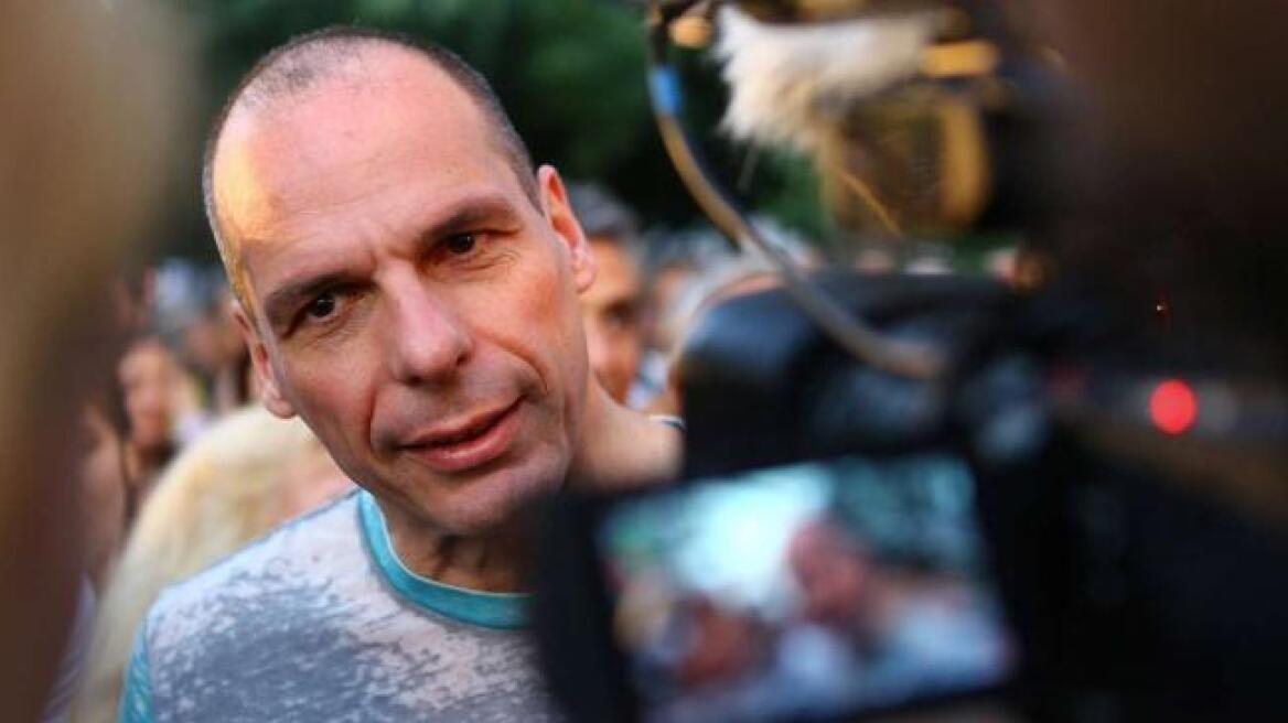 Bild: «Tζογάρουν Τσίπρας και Βαρουφάκης;»