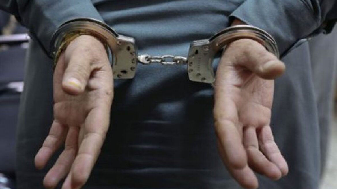 Ιωάννινα: Ιρακινός μετέφερε ηρωίνη με λεωφορείο του ΚΤΕΛ