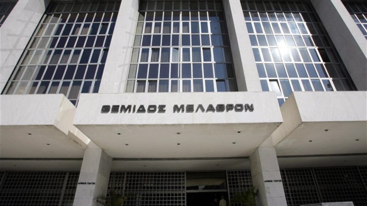 Οι προϋποθέσεις απέλασης αλλοδαπών μετά την έκτιση της ποινής τους