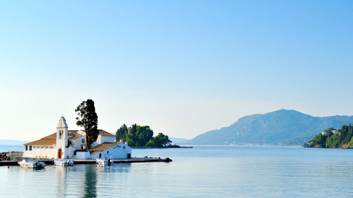 Αθήνα - Κέρκυρα με επιστροφή, τώρα μόνο με 100 € 