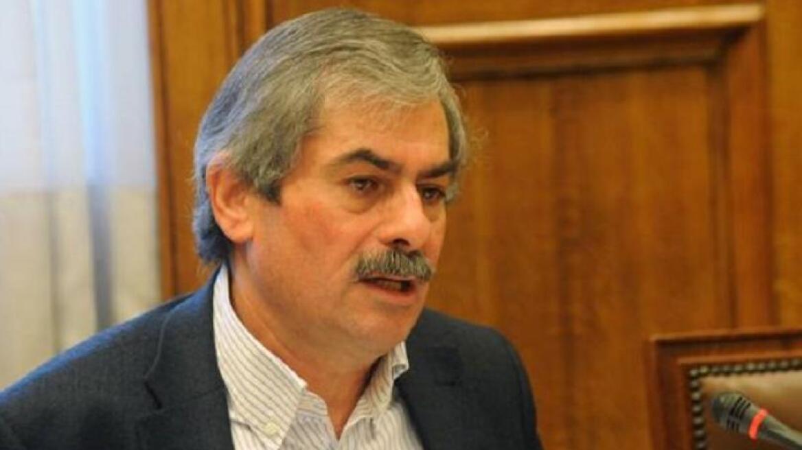 Πετράκος: Δεν είμαστε εταίρες, είμαστε εταίροι 
