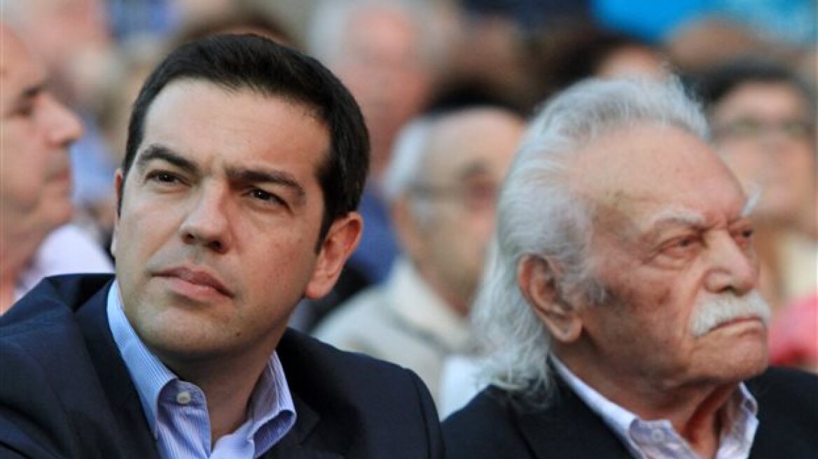 Γλέζος σε Τσίπρα: Άσε το Μαξίμου και κατέβα στις πλατείες