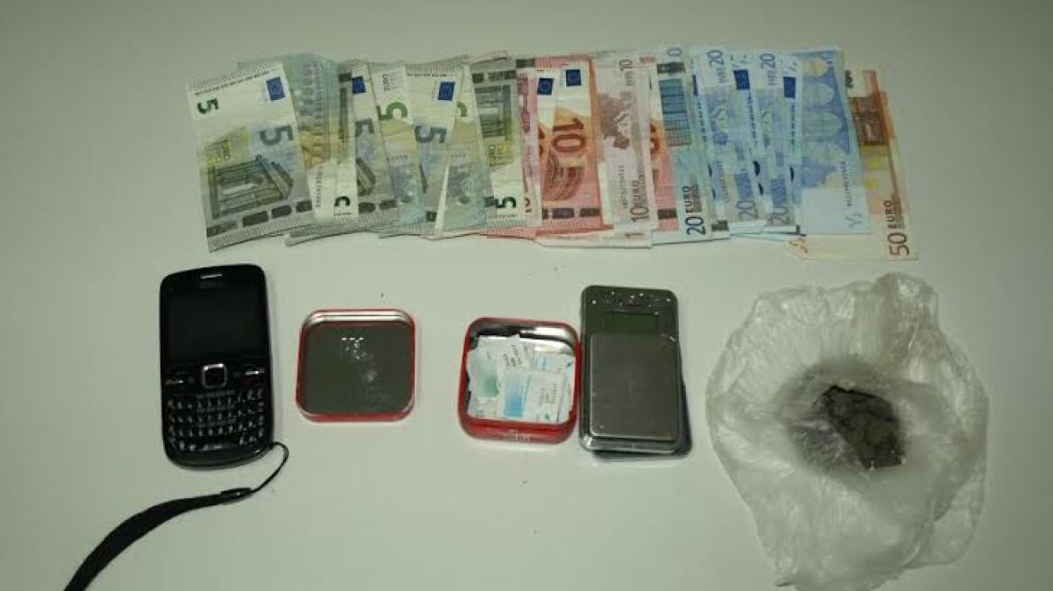 Διακινητές ναρκωτικών συνελήφθησαν σε Σπάρτη και Βόλο