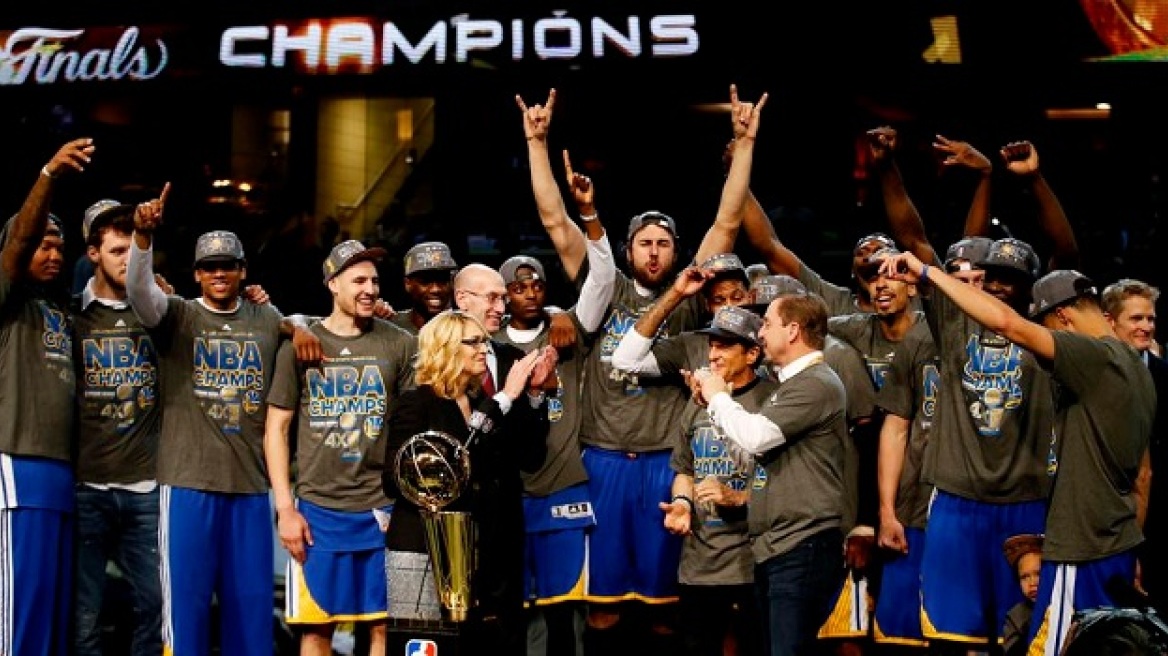 Στην κορυφή του ΝΒΑ οι Γκόλντεν Στέιτ Γουόριορς!