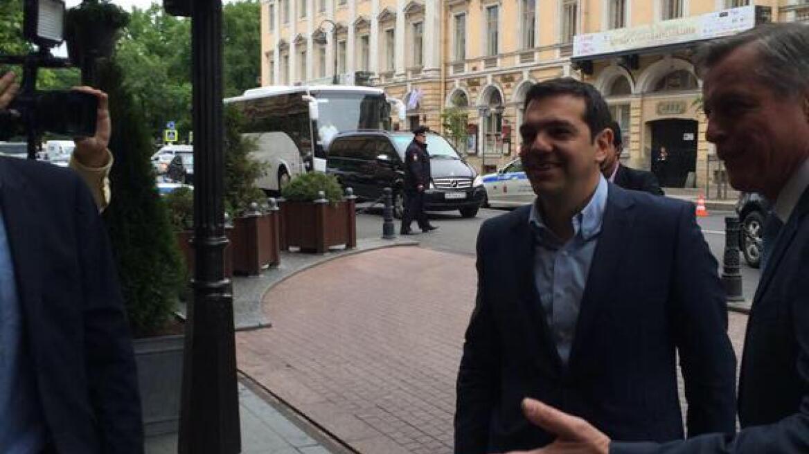 Ποιοι επιχειρηματίες πήγαν Αγία Πετρούπολη με τον Τσίπρα