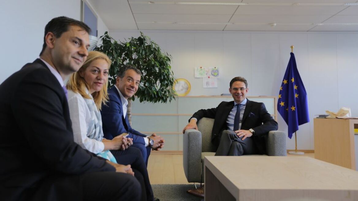 Συνάντηση Θεοδωράκη με τον αντιπρόεδρο της Κομισιόν