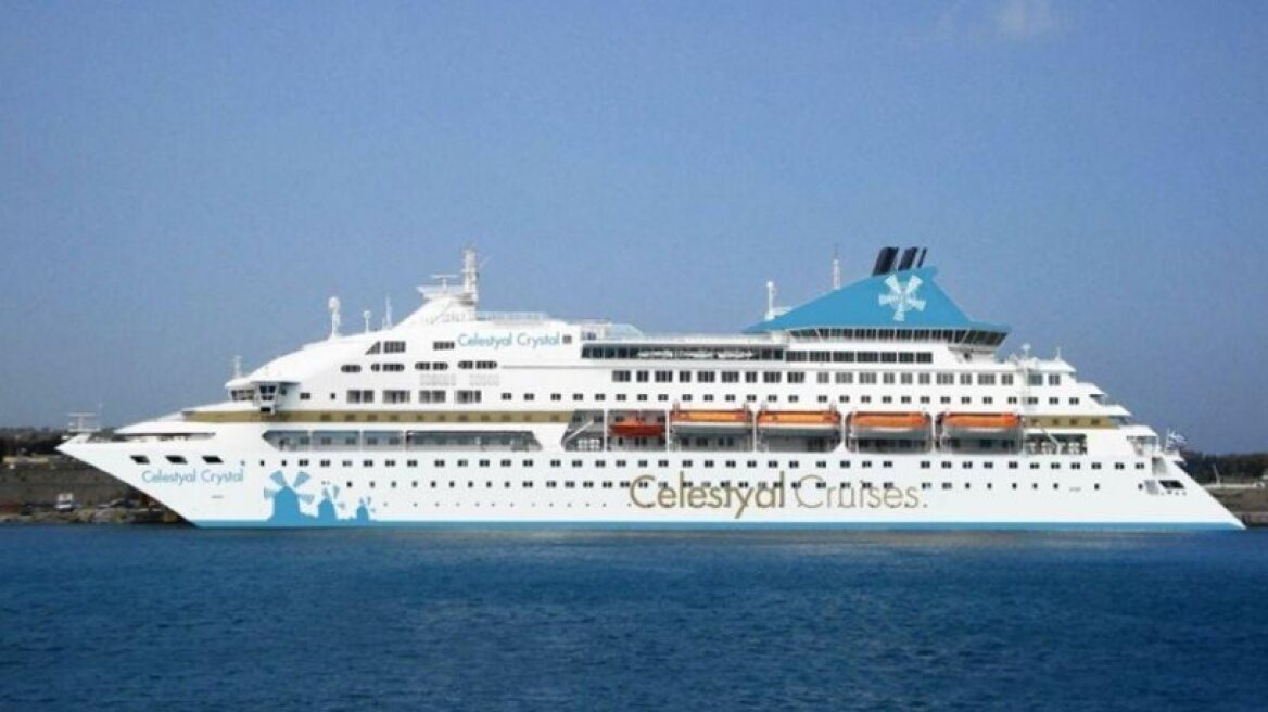 Τρεις τραυματίες από τη σύγκρουση κρουαζιερόπλοιου με δεξαμενόπλοιο στα στενά των Δαρδανελίων