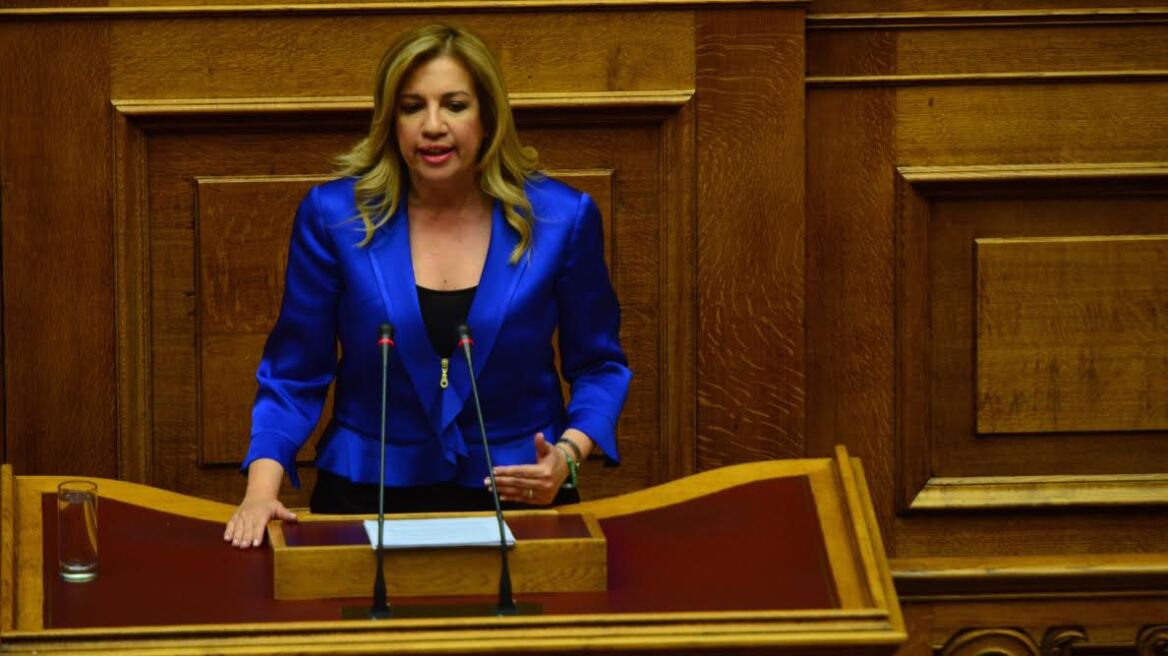 Φώφη Γεννηματά: Αφήστε το δημοψήφισμα - Κάντε εκλογές