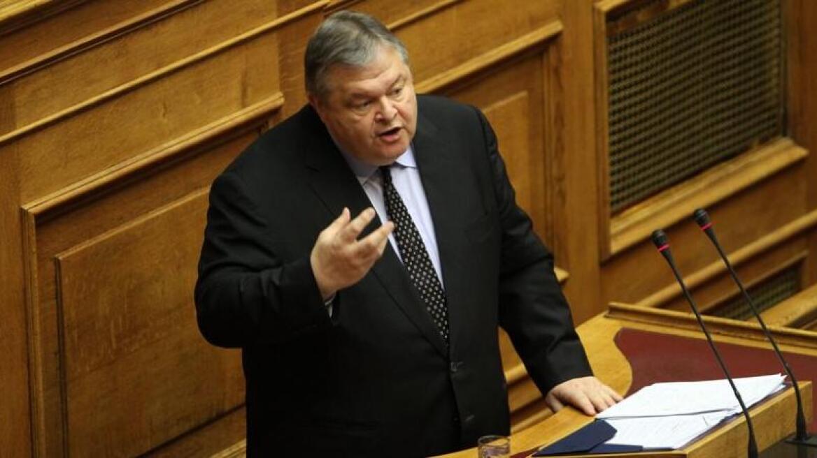 Βενιζέλος για τραπεζική αργία και capital controls: «Το ξέρανε, το ετοίμαζαν και μας δούλευαν»