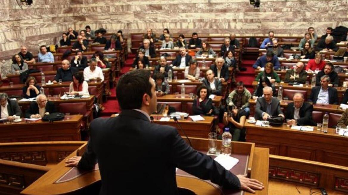 Διχασμένοι ακόμα και στον ΣΥΡΙΖΑ για το διακύβευμα του δημοψηφίσματος