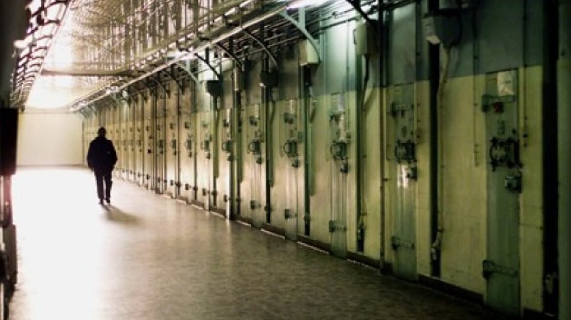 Υεμένη: Πάνω από 1.200 κρατούμενοι απέδρασαν από τη φυλακή 