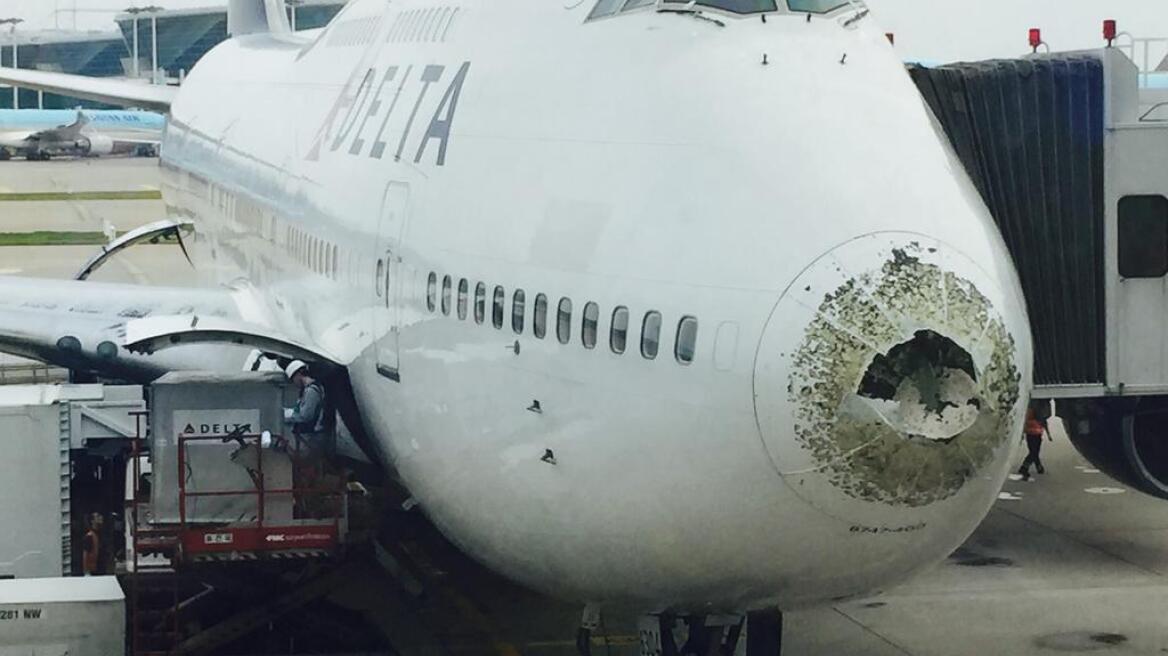 Δείτε πώς έγινε αεροσκάφος που έπεσε σε χαλαζόπτωση