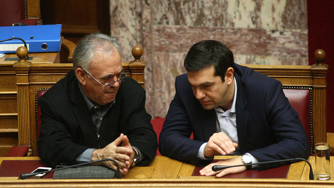 Δραγασάκης: Η χώρα διαθέτει Πρωθυπουργό