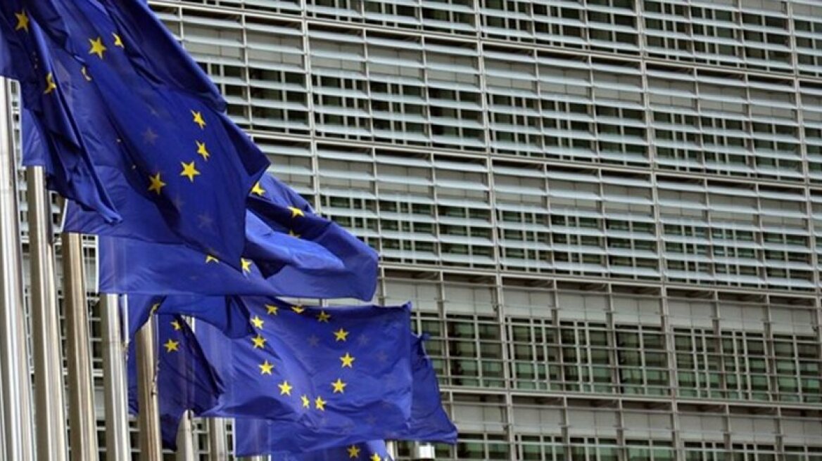 Σε στάση αναμονής η Κομισιόν για τα αποτελέσματα