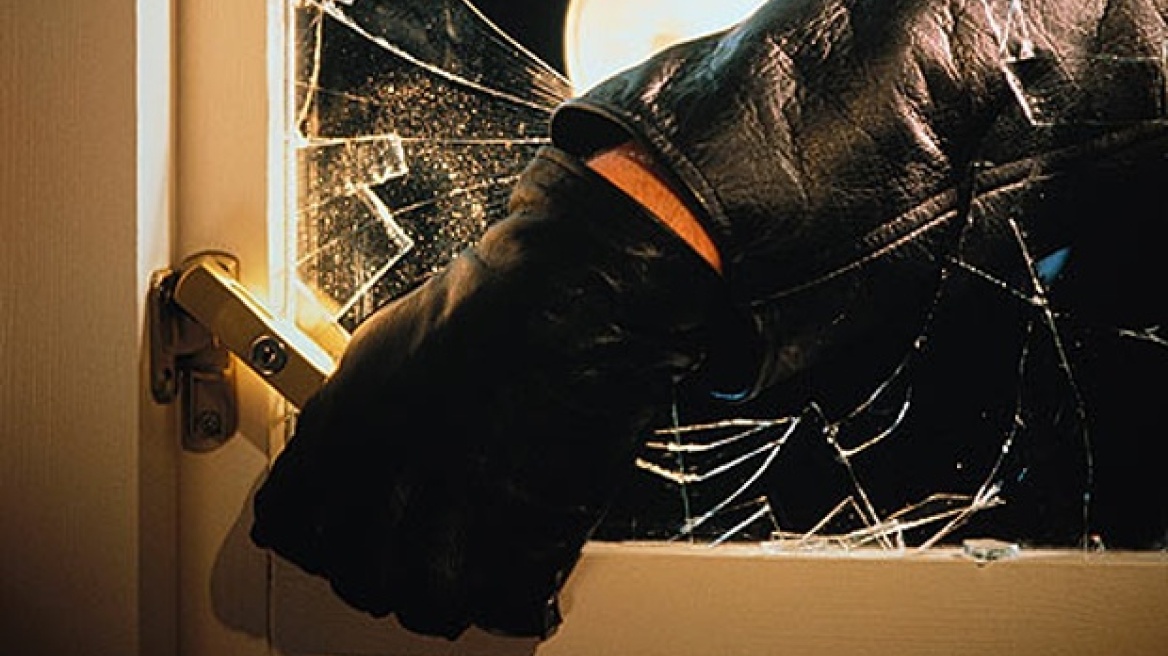 Ηλεία: Μπαράζ διαρρήξεων σε νηπιαγωγείο και σπίτια