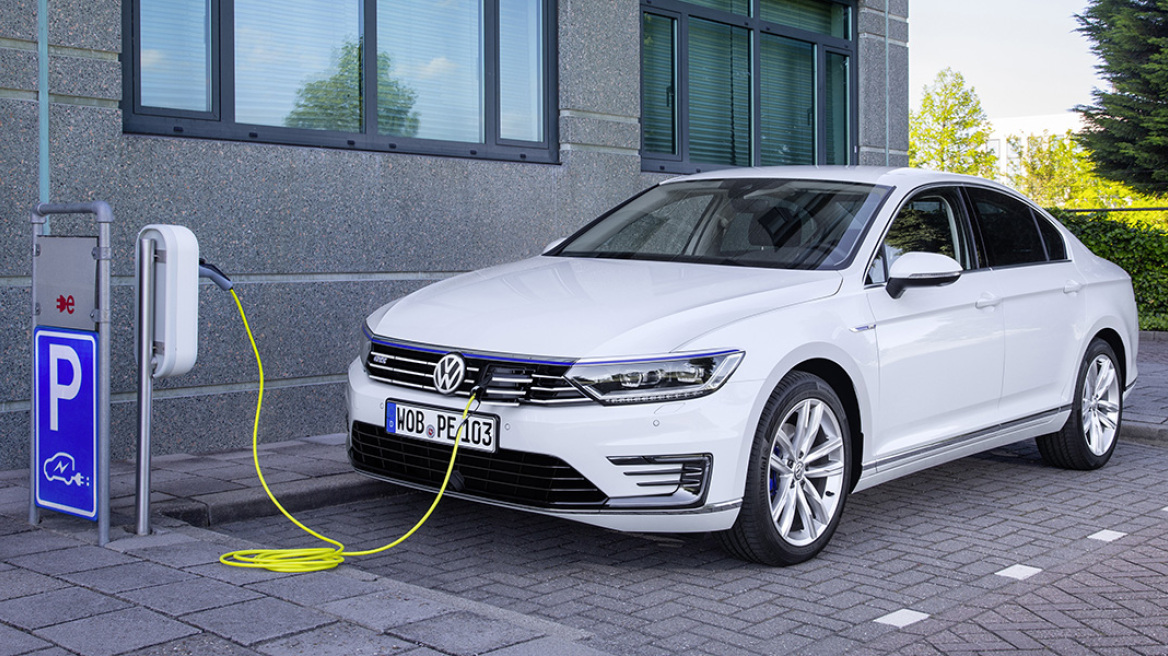 Το Passat με κατανάλωση 1.6 lt/100 km