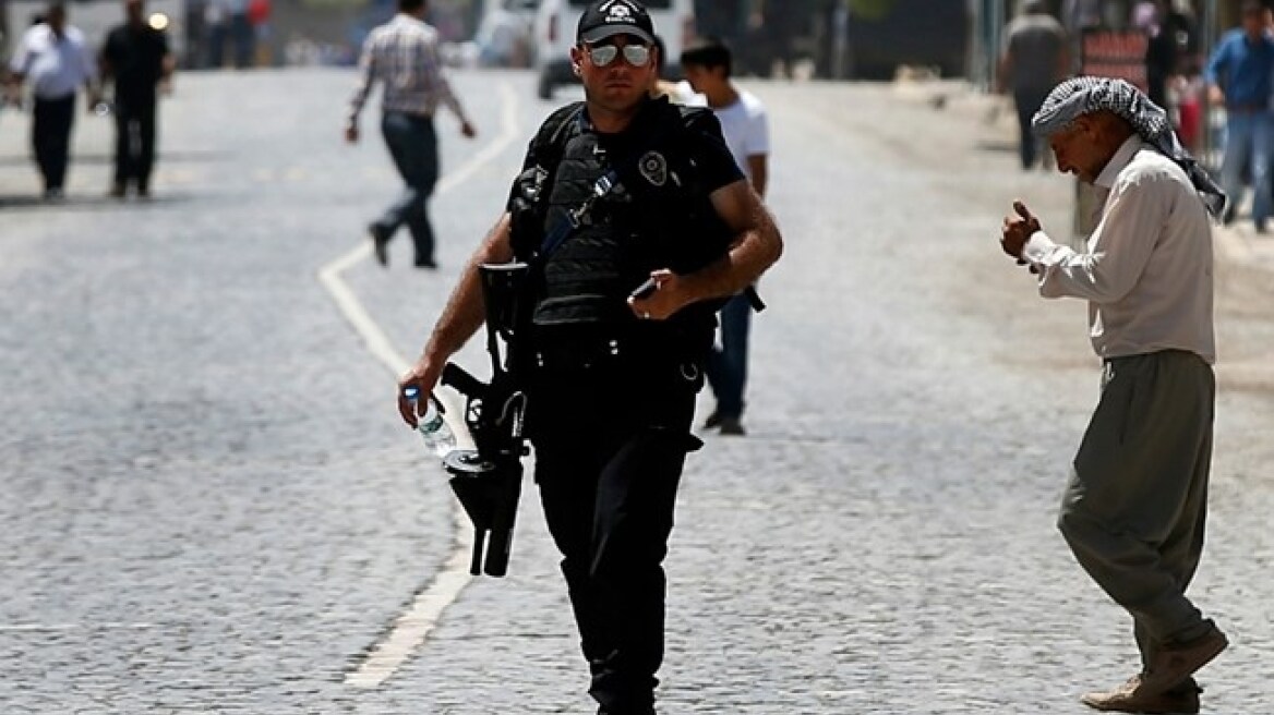 Τουρκία: Το PKK ανέλαβε την ευθύνη για το θάνατο δύο αστυνομικών στα σύνορα με τη Συρία