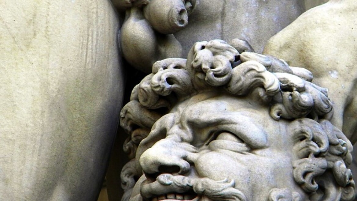 Discovered! What makes a perfect penis? – and other weird facts! (vid)