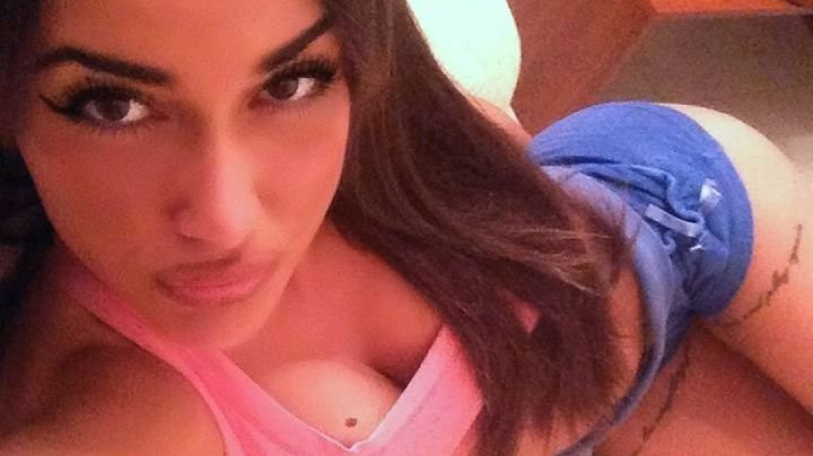 Η οπαδός που θα τρελάνει το Καραϊσκάκη...