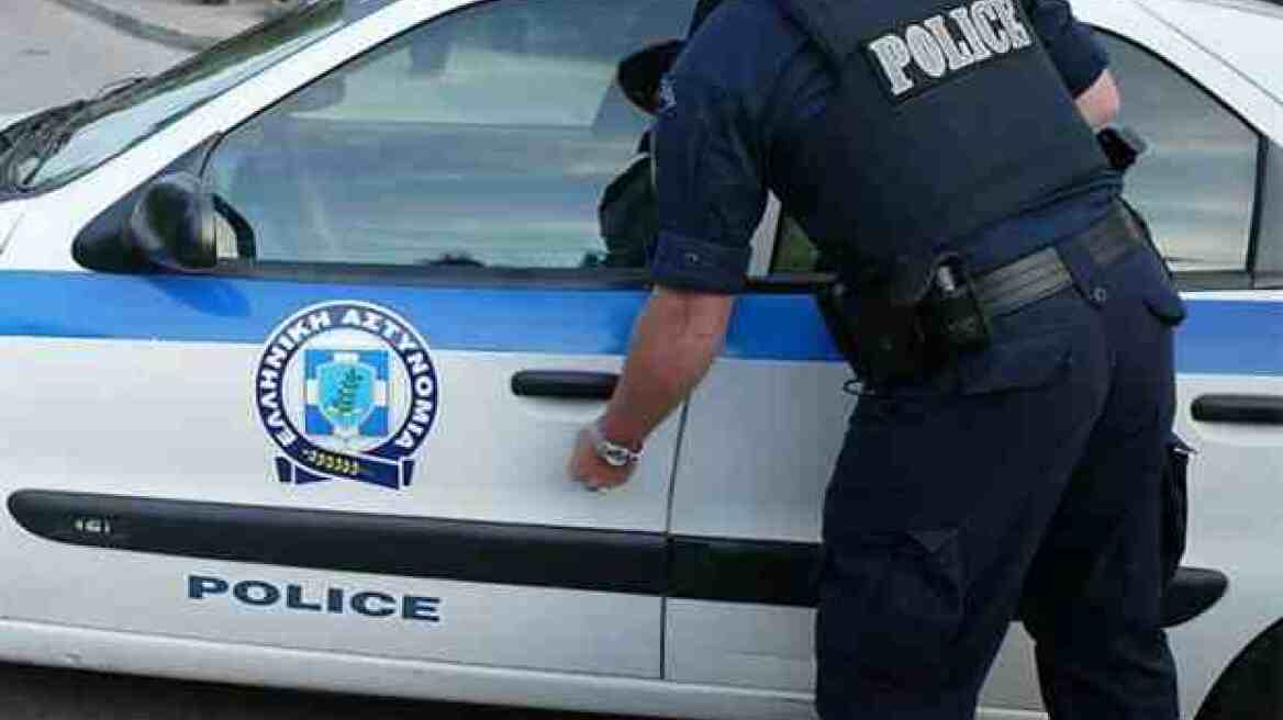 Ένοπλος διακινούσε κοκαΐνη και χασίς στην Πιερία