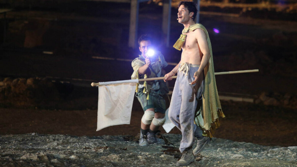 Τελευταίες παραστάσεις για τον «Ρήσο»