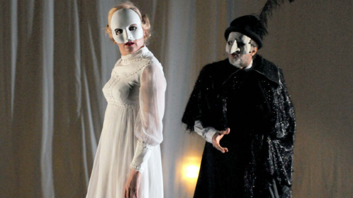 Σκοτεινή και μυστηριώδης Λουκρητία Βοργία