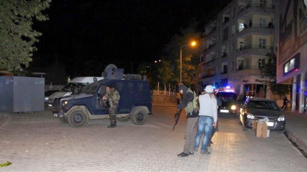 Τουρκία: Ένας αστυνομικός και ένας πολίτης σκοτώθηκαν από επίθεση του PKK