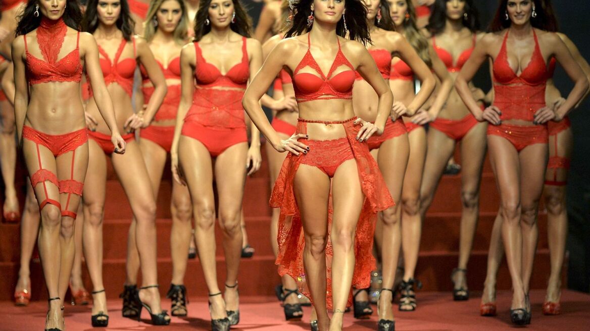 Eye candy from Colombiamoda Fashion Week! (Sexy pics)