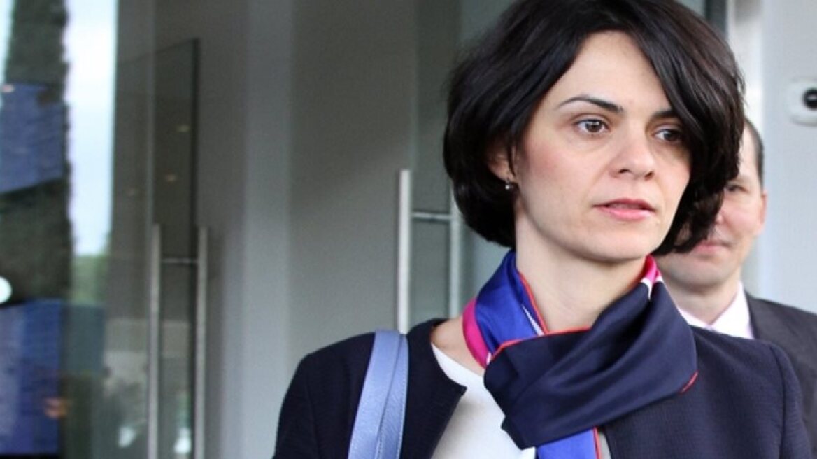 Ποιος είναι ο μυστηριώδης αστυνομικός που φροντίζει για την ασφάλεια της Βελκουλέσκου