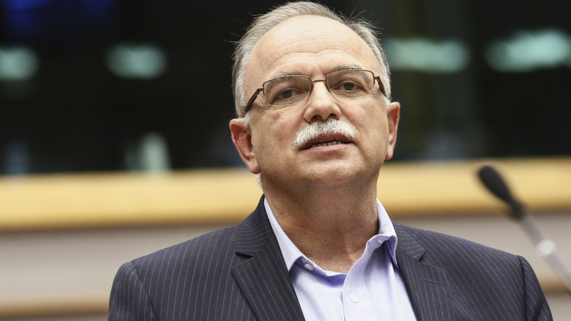 Παπαδημούλης: Στόχος η οικονομική ανάπτυξη από τα μέσα του '16