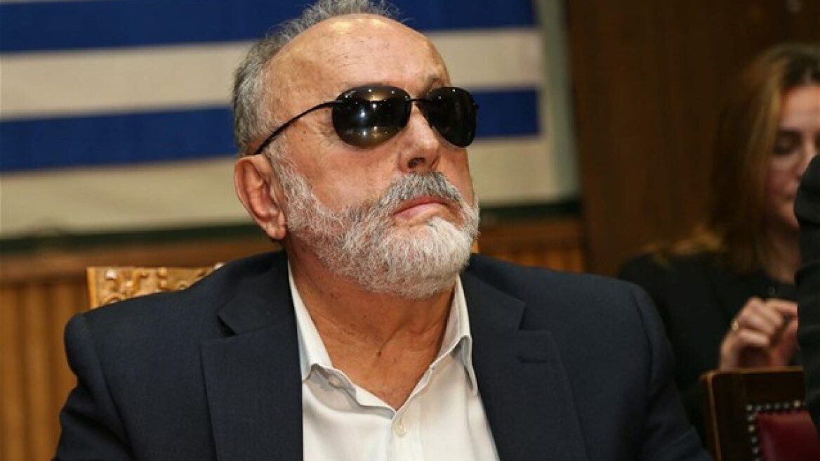 Απίστευτος Κουρουμπλής για την «τιμωρία» στους καρκινοπαθείς: Αυτά λέει και ο Ομπάμα στις ΗΠΑ