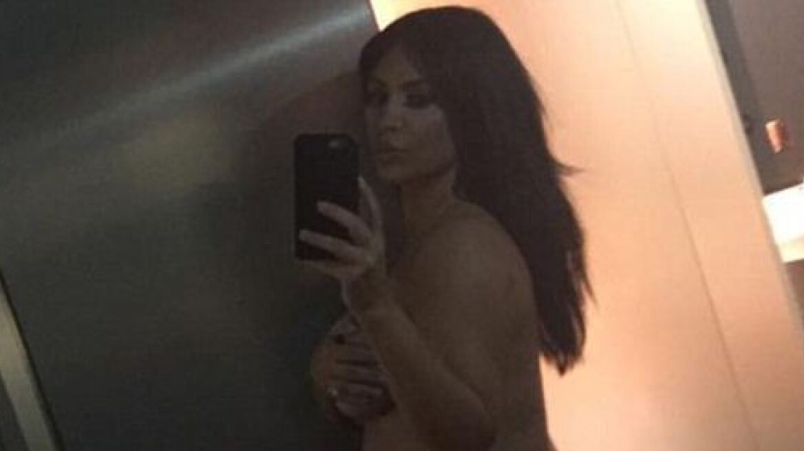 Ολόγυμνη selfie πόσταρε στο Instagram η έγκυος Κιμ Καρντάσιαν