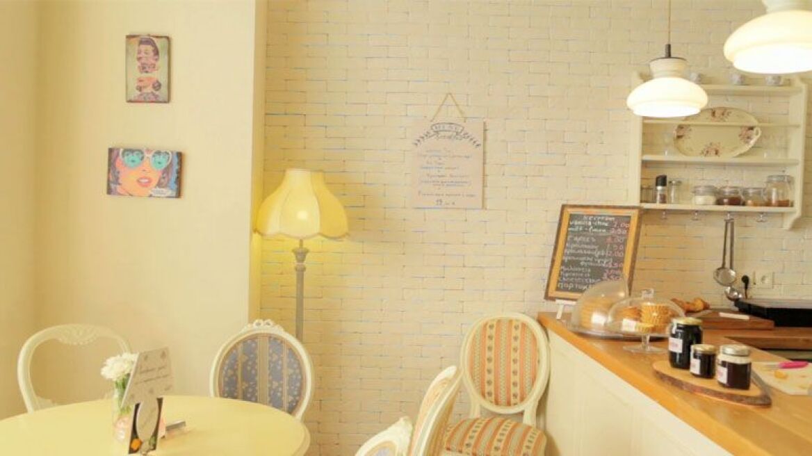 Γλυκιά αμαρτία στη Σίνα