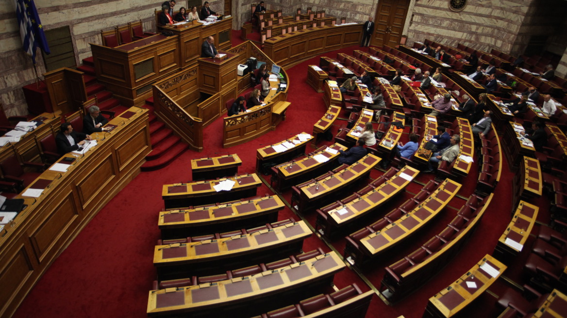 «Μπάχαλο» με τις ημερομηνίες για τη συμφωνία